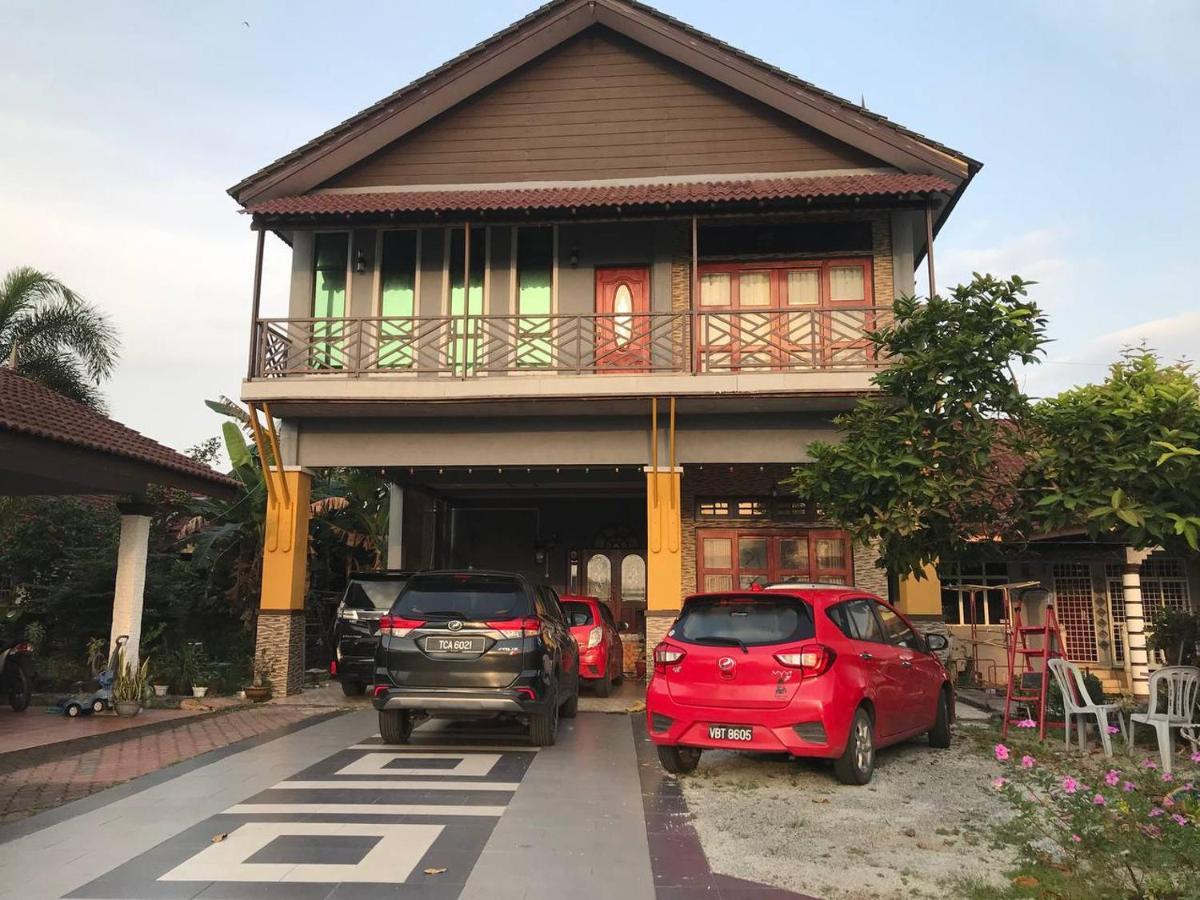 Cozy Homestay Che Yang Куала-Тренгану Экстерьер фото